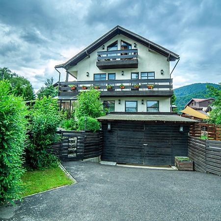 Casa Traian Hotel Sinaia Exterior foto