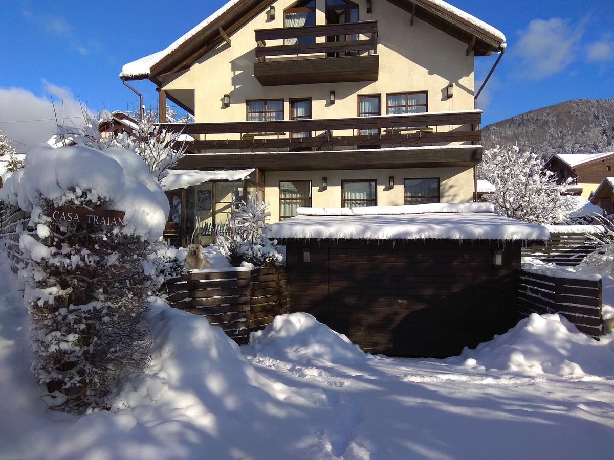 Casa Traian Hotel Sinaia Exterior foto